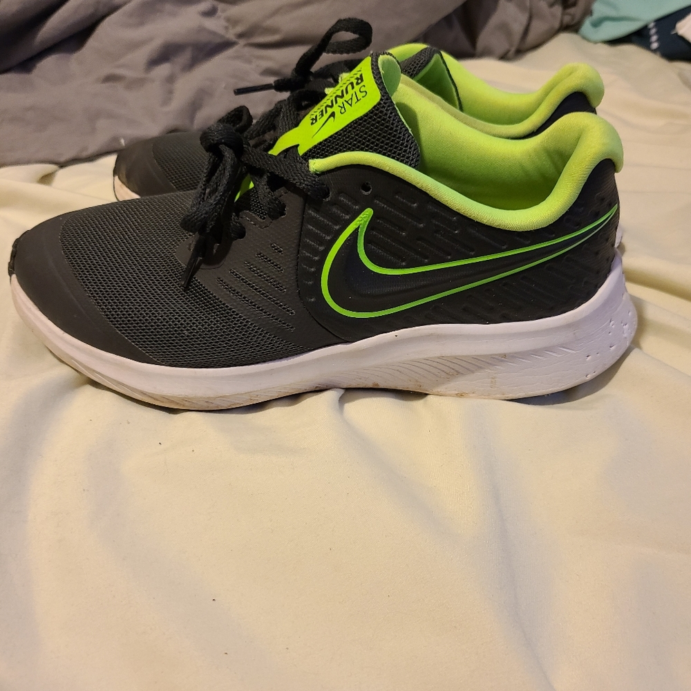KIDS Nike 4y